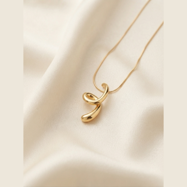 18 Abstract Fluid Swirl Necklace
