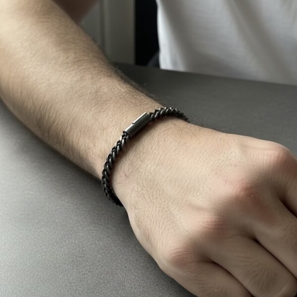 Onyx Curb Men Bracelet