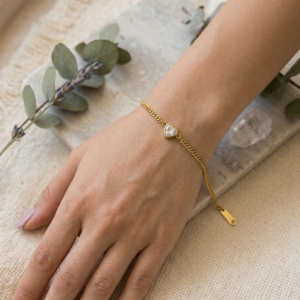 gold heart bracelet gold heart bracelet
