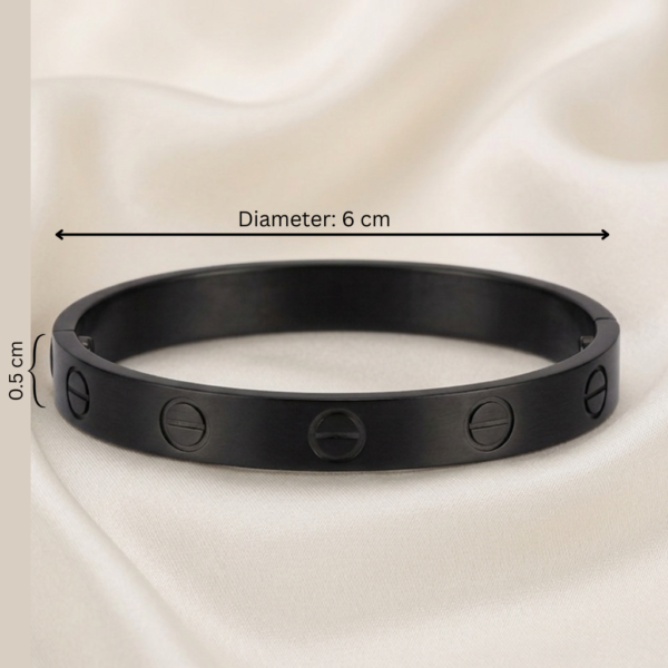32 Black Screw Detail Minimalist Oval Bangle