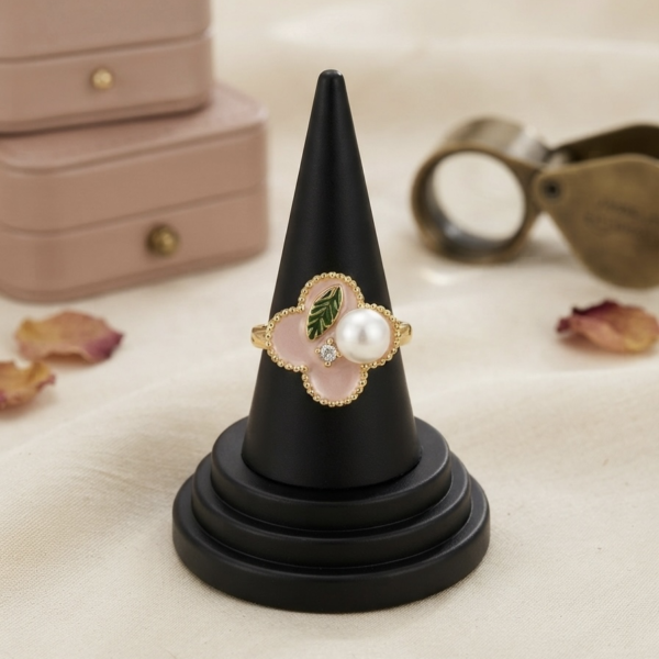 4 - Gold Pearl Clover Ring - The Pastel Gem - Best Anti Tarnish Jewellery Gold Pearl Clover Ring