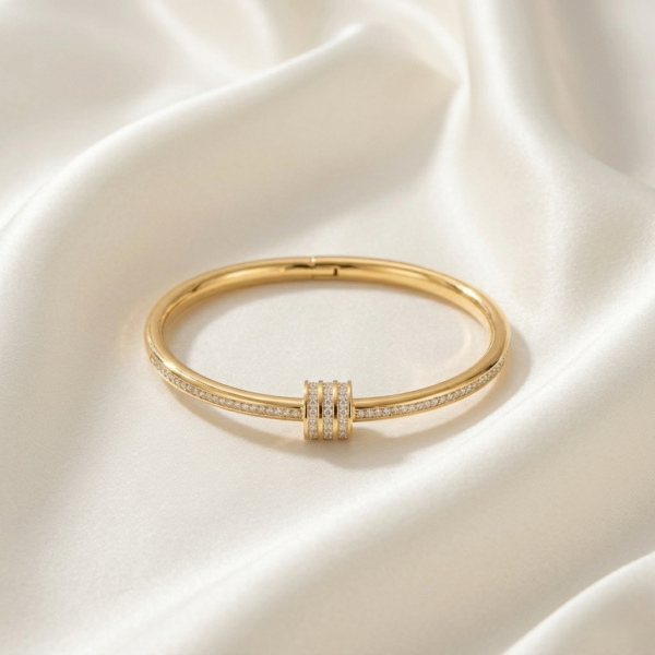 Gemini_Generated_Image_8iro8c8iro8c8iro Gold Pave Hinged Bangle