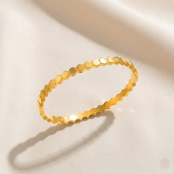 Gold Honeycomb Hexagon Oval Bangle