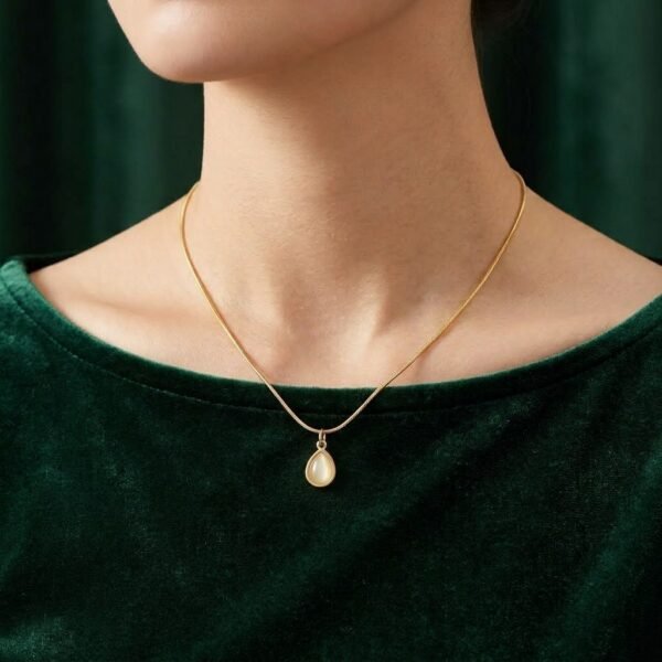 Gold Teardrop Opal Necklace