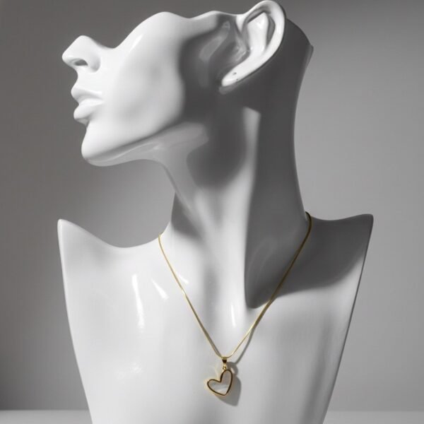 Pearl Heart Pendant Necklace